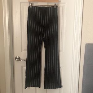 Forever 21 black and maroon striped pants